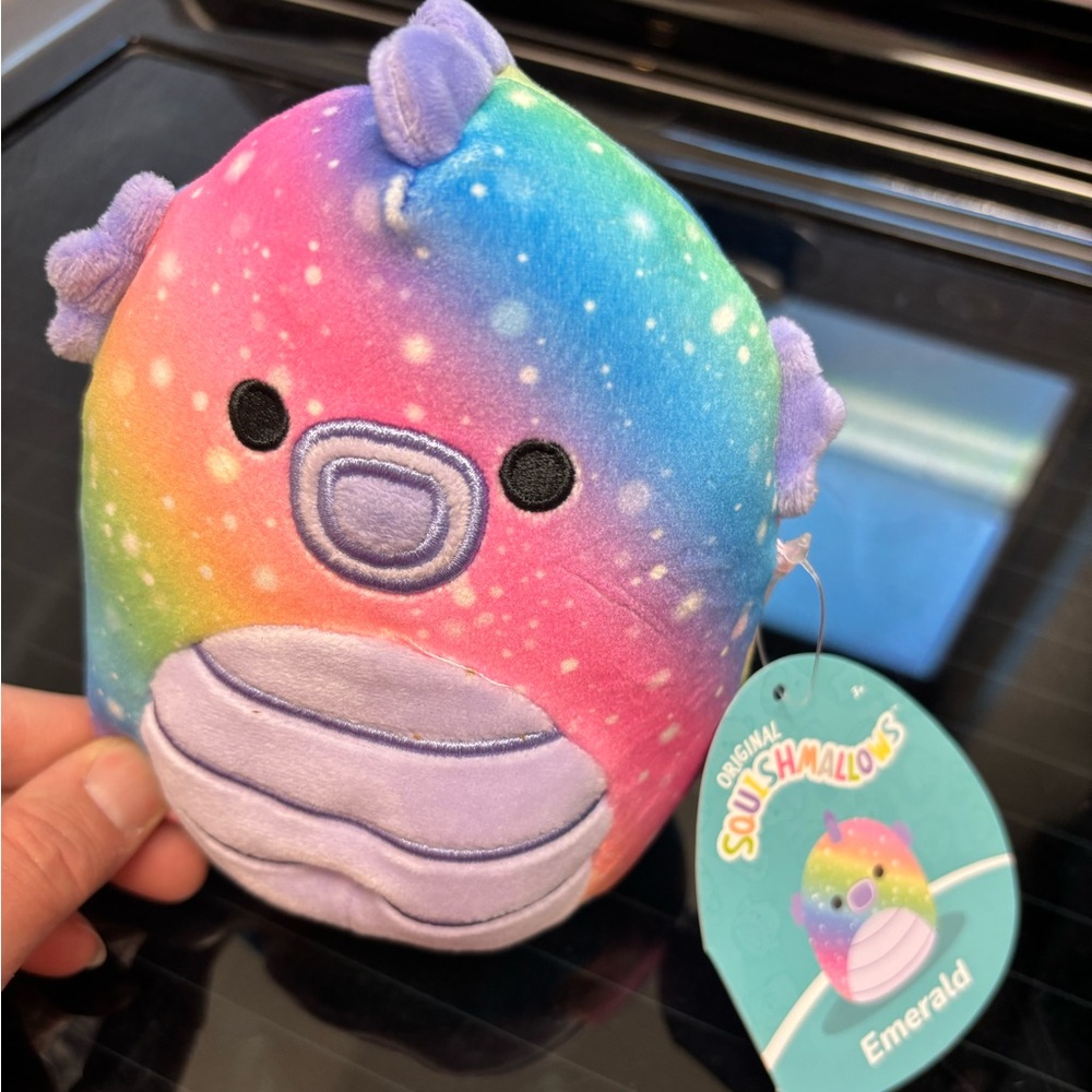 NWT 5” Squishmallow Emerald the Rainbow 🌈 Colored Seahorse